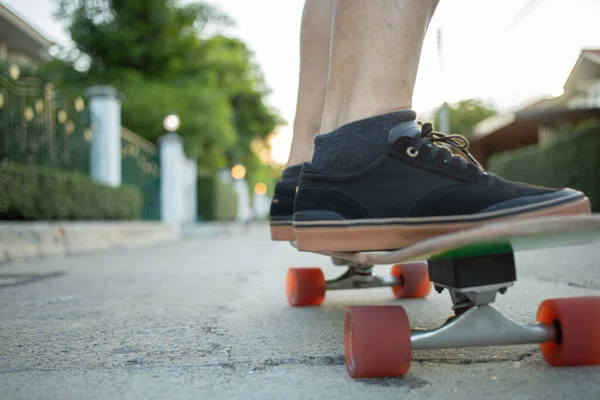 Laag Deel Van Man Skateboard Straat Buitensport — Stockfoto