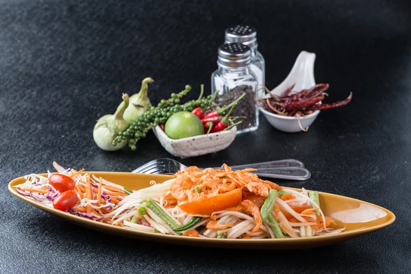 Sałatka z papai tajski — Zdjęcie stockowe