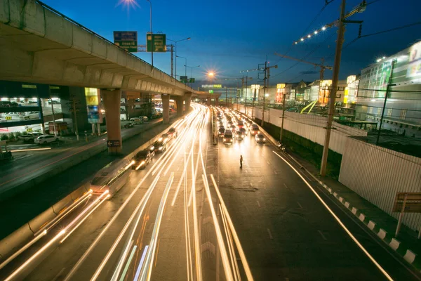 Nachtverkehr — Stockfoto