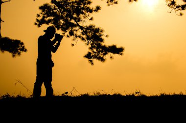 Siluet fotoğrafçılar fotoğraf makinesi manzara al 