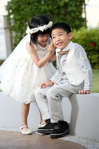 Casamento pequeno casal asiático pessoas — Fotografia de Stock