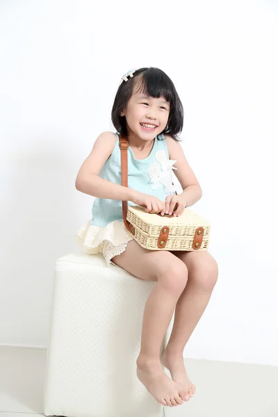 Little girl posing and enjoy — Stock Photo, Image
