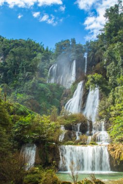 Thi Lo Su Waterfall clipart
