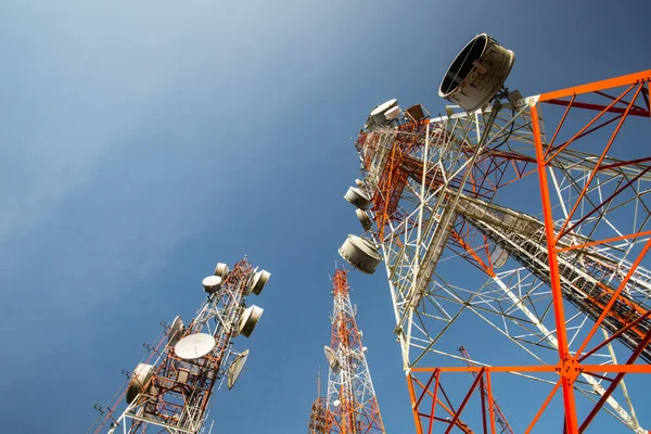 Mât de télécommunication Antennes TV — Photo