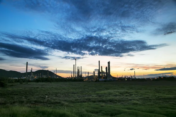 Oil refinery factory — Stock Photo, Image