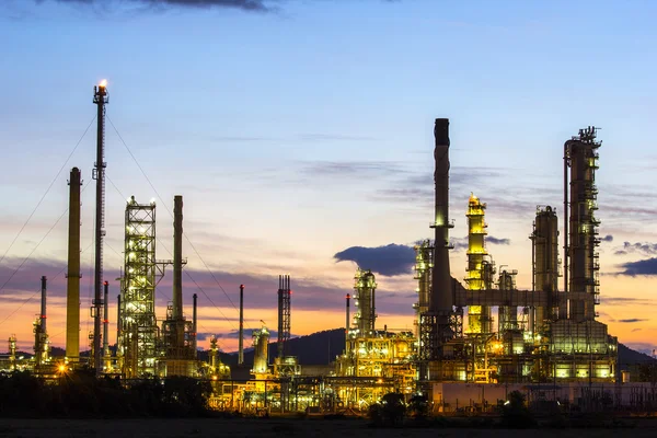 Oil refinery factory — Stock Photo, Image