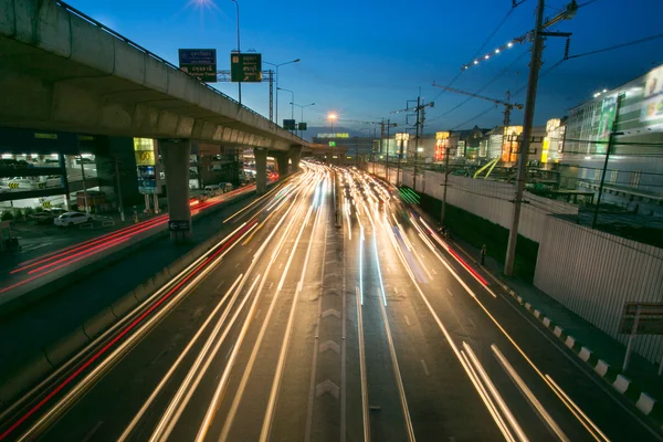 Nachtverkehr — Stockfoto