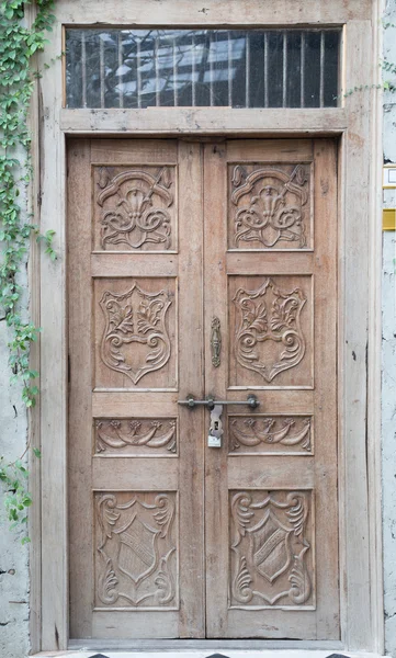 Vintage Door  Europe style — Stock Photo, Image