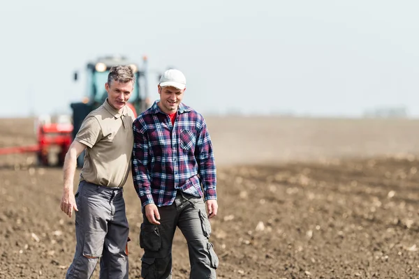 Trabajar en la agricultura —  Fotos de Stock