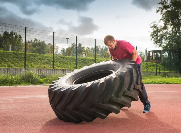 Sterke man oefening — Stockfoto