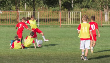 çocuklar futbol tekme 