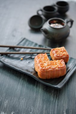 Çay-karanlık masada set karanlık