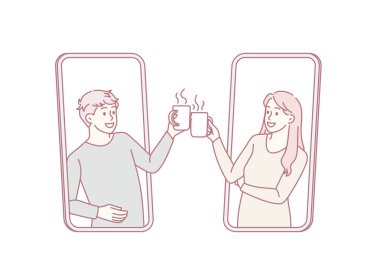 İnternette kahve molası ve buluşma konsepti. Gülümseyen insanlar, akıllı telefon ekranları vektör illüstrasyonundan online toplantı sırasında kahve bardaklarını klonluyorlar.