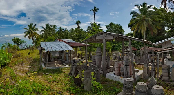 Σεμπόρνα Μαλαισία Δεκεμβρίου 2018 Ένα Αγροτικό Νεκροταφείο Στο Νησί Mabul — Φωτογραφία Αρχείου