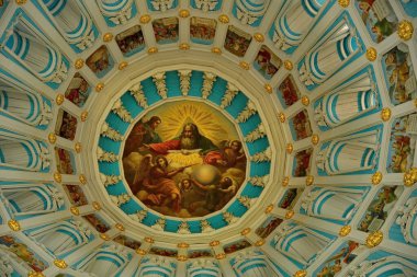 İstra. - Rusya. Moskova Oblastı. 9 Ekim 2018. İncil 'deki sahneler Kubbe' nin içinde Diriliş Yeni Kudüs Manastırı 'nın ana Ortodoks Kilisesi' nin.