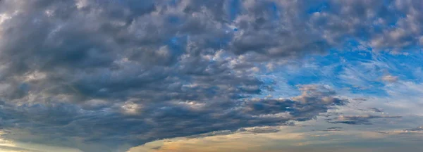 Tadjikistan Route Pamir Nuages Pittoresques Éclairés Par Soleil Couchant Dans — Photo