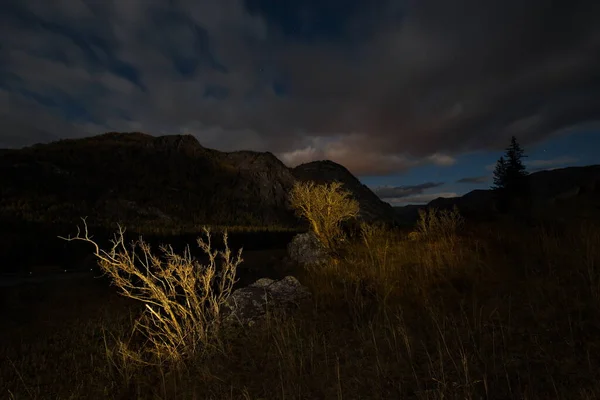 Rusia Sur Siberia Occidental Montaña Altai Noche Otoño Estepa Piedra — Foto de Stock