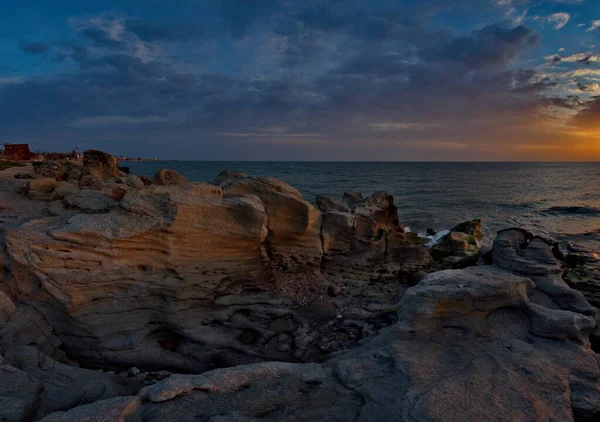 Rosja Dagestan Świt Skalistym Brzegu Morza Kaspijskiego Pobliżu Nabrzeża Machachkala — Zdjęcie stockowe