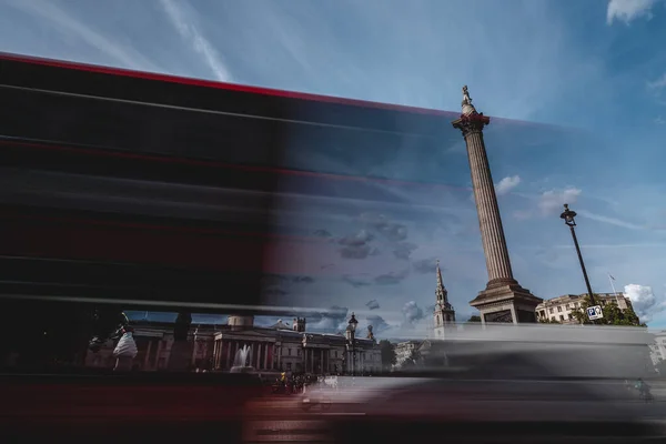 London 2020 Red Double Decker Busses Passing Trafalgar Square Front — Stock Photo, Image