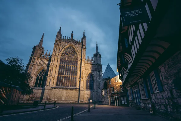 York North Yorkshire Edinuk 2020 York Minster Ikonisk Gotisk Stil - Stock-foto