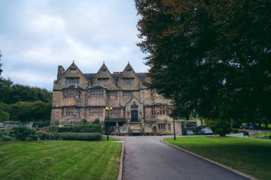 Stafford, Staffordshire (124; İngiltere - 20.09.27: Güzel Weston Hall Oteli 1550 yılında küçük bir Dower evi olarak inşa edildiğinde kuruldu.