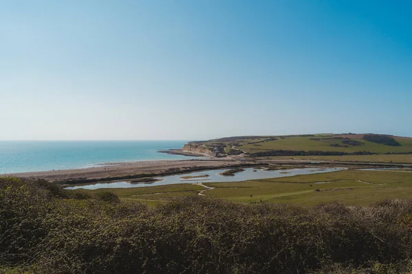 Seaford Head Rezerwat Przyrody Widok Cuckmere Haven Spokojnej Plaży Nabrzeża — Zdjęcie stockowe