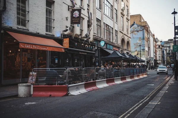 Soho London 2021 People Sitting Brewdog Pub Friday Evening Ending — Stock Photo, Image