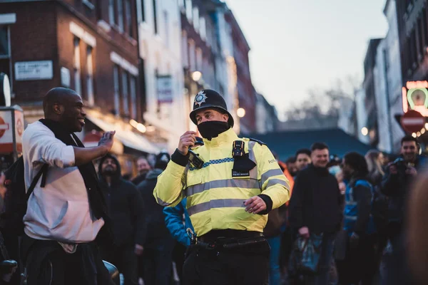 Soho Londyn 2021 Policjanci Służbie Rejonie Soho Zamknięciu — Zdjęcie stockowe