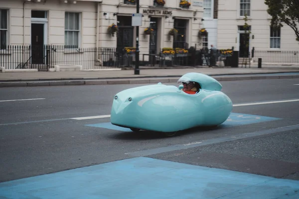 Westminster London 2021 Blue Painted Modern Velomobile Streets London — Stock Photo, Image