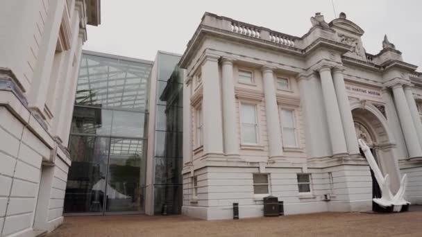 Bela arquitetura do Museu Marítimo Nacional — Vídeo de Stock