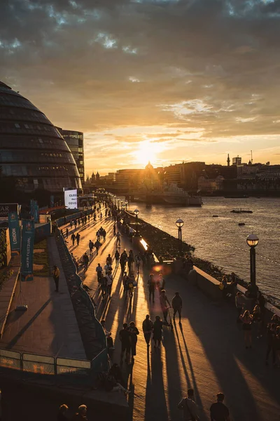 Thames River Embankment Londen 2021 Het Uitzicht Dijk Het Stadhuis — Stockfoto