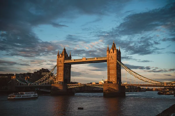 Thames River Embankment London 2021 Schöner Sonniger Sonnenuntergang Mit Blick — Stockfoto