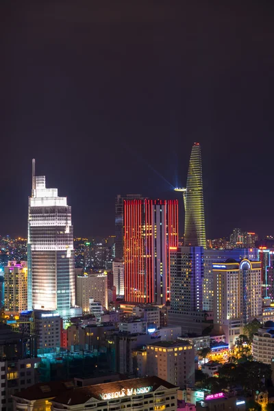 Vista aérea de la ciudad de Ho Chi Minh con espectáculo de música láser en 2015 Día Nacional de celebración . —  Fotos de Stock