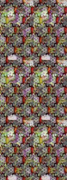 Gri ve nötr renkte çiçekler. Raster illüstrasyonu. Asya tekstil tarzında. Çiçek desenli çizim. Raster illüstrasyonu.