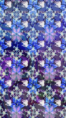 Varicoloblue ve Violet Raster çizimi. Bir sürü mavi ve mor soyut çiçekli tropik eskiz deseni. Küçük çiçekte sevimli çiçek deseni var..