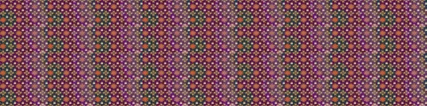 El çizimi. Çiçeklerle kusursuz desen. Mor ve kahverengi renkte çiçekler. Suluboya çizimi.