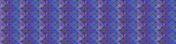 El çizimi Raster çizimi. Duvar kağıdı, web sitesi arka planı, ambalaj kağıdı, davetiye, broşür, afiş veya web sitesi için kusursuz çiçek deseni kullanılabilir. Karalama elementleri.