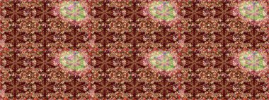 Kumaş desenli papatya çiçeği detayı. Kahverengi ve kırmızı renkte çiçekler.