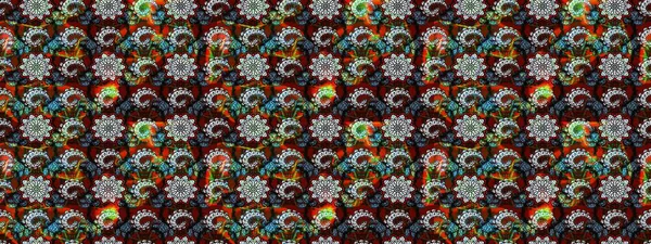 Zarif, parlak ve eskiz siyah ve kırmızı çiçek desenli. Sabıka baskıları, bebek kıyafetleri, duvar kâğıtları, paket kutuları vb..