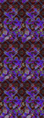 Çiçeksel çizim kalıbının yansıması. Vadinin çiçekleri kahverengi ve mor renklerde.