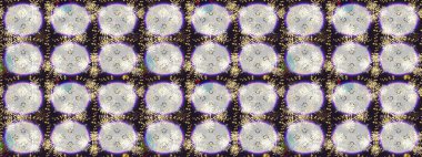 Motley illüstrasyonu. Küçük çiçekte güzel bir desen. Küçük renkli çiçekler. Moda baskıları için zarif bir şablon. Gri ve nötr çiçekli bahar çiçekleri.