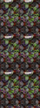 Sabıka fotoğraflarında, bebek kıyafetlerinde, duvar kâğıtlarında, paket kutularında falan kullanılabilir. Zarif, parlak ve eskiz gri ve siyah çiçek desenli tasarım.