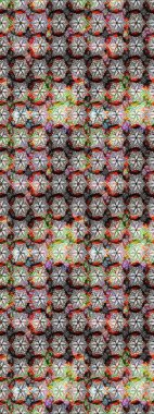 Raster. Gri ve nötr renkte güzel çiçekli eskiz deseni, suluboya çiçek deseni, duvar kağıdı, kart veya kumaş için fayanslı.