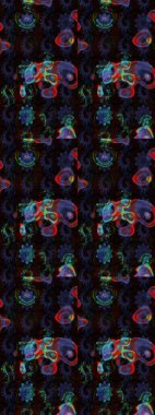 Tekstil tasarımı için siyah ve gri renkli geleneksel halk çiçekleri buketi. Üzerinde gelincikler ve vadi zambakları olan renkli çiçek desenli nakış..