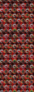 Raster. Siyah ve kırmızı renkte güzel çiçekleri olan eskiz deseni, suluboya çiçek deseni, duvar kağıdı, kart veya kumaş için fayanslı.