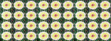 Raster Floral Illustration, Asyalı tekstil. Yeşil ve nötr renklerdeki etnik çiçeklerle zarif eskiz deseni.