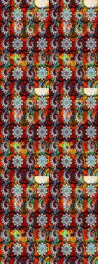 Kırmızı ve kahverengi renkte çiçeklerle çizilmiş çiçek deseni. Suluboya tarzında kırmızı ve kahverengi renkte çiçekler.