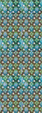 Sevgililer günü ve tebrik kartı konsepti için şık bir davetiye. Üst manzara, yumuşak mavi ve yeşil renk tarzı. Çiçek kompozisyonu, el boyası, hassas şablon. Manzaralı çiçek deseni.