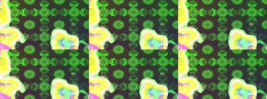 Küçük çiçekteki sevimli çiçek deseni. Yeşil ve gri renkte çiçekler.