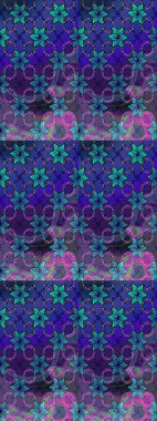 Mor ve mavi renkte çiçekler. Küçük çiçekte sevimli çiçek deseni var..